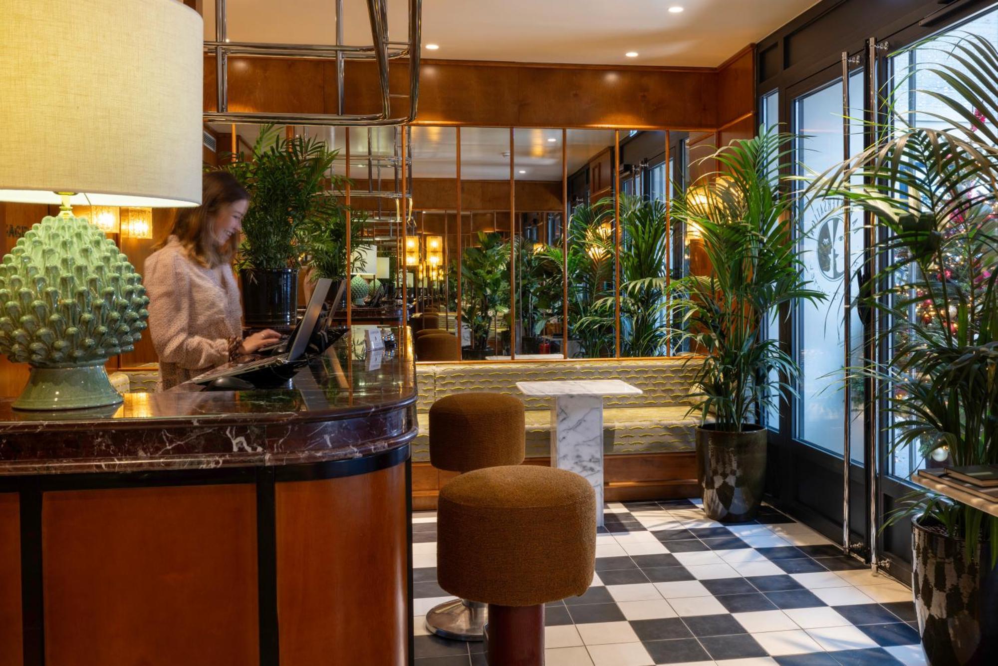 Du Moderne Hotel 3*