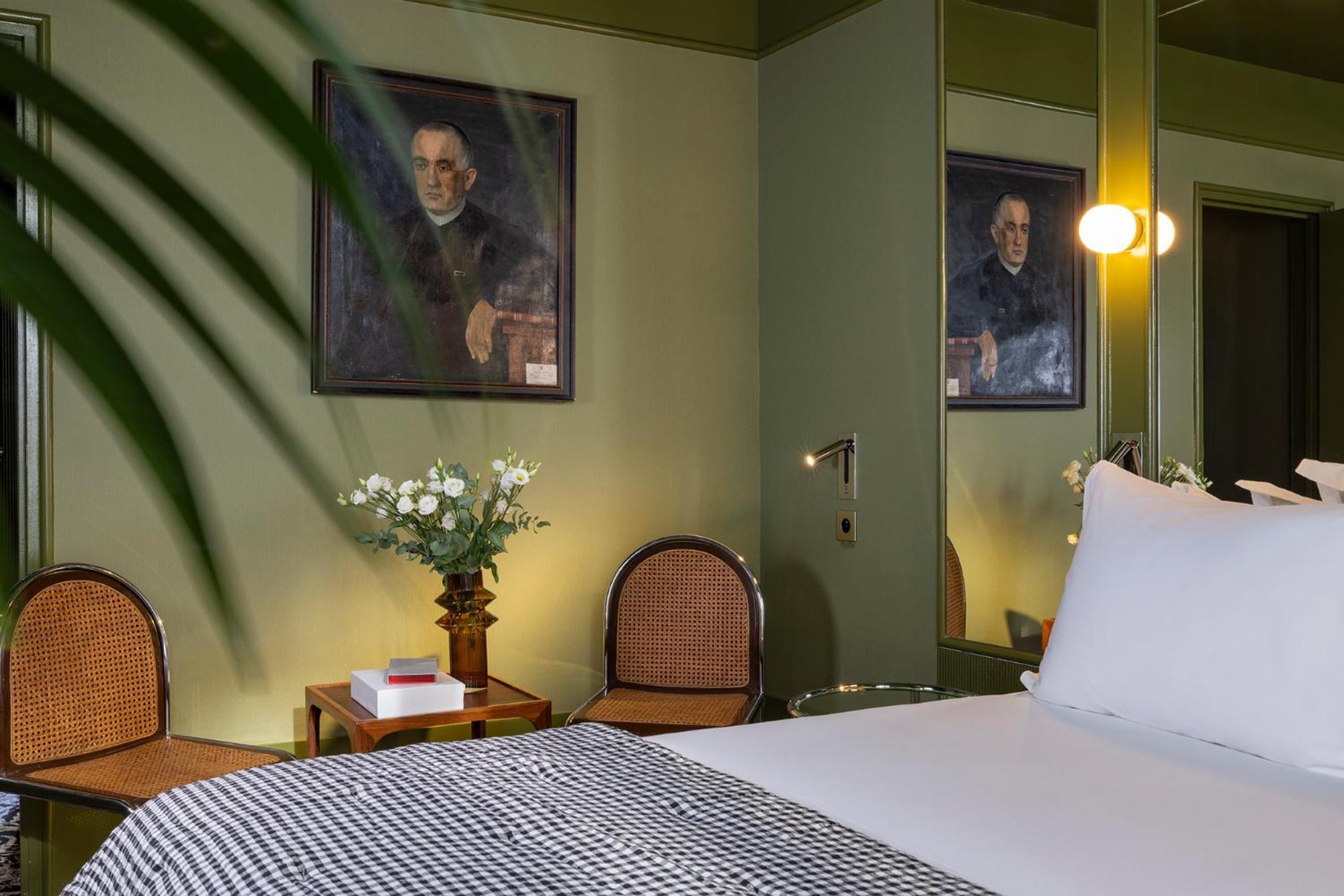 Du Moderne Hotel 3*